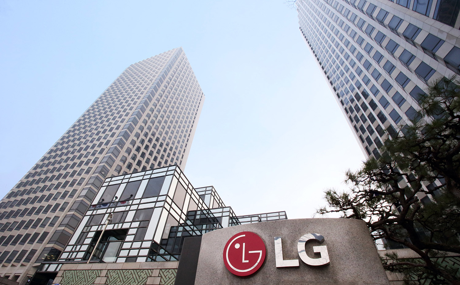 LG Transforming into a Smart Life Solution Company: 2024 Checkpoint